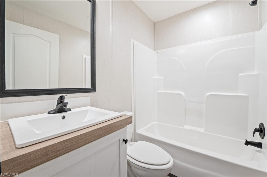 MONTURA - Residential