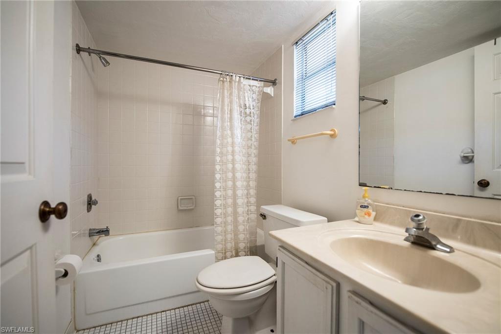 PARK SHORE RESORT - Residential