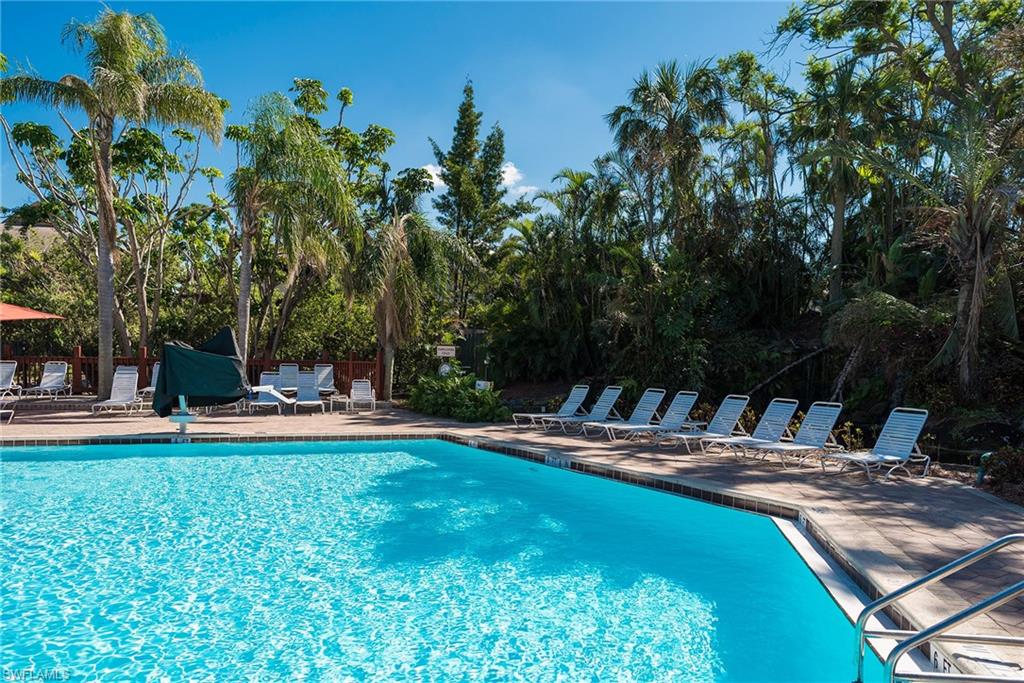 PARK SHORE RESORT - Residential