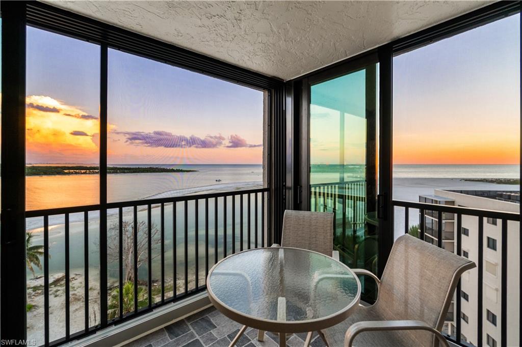 ISLANDS END CONDO - Residential