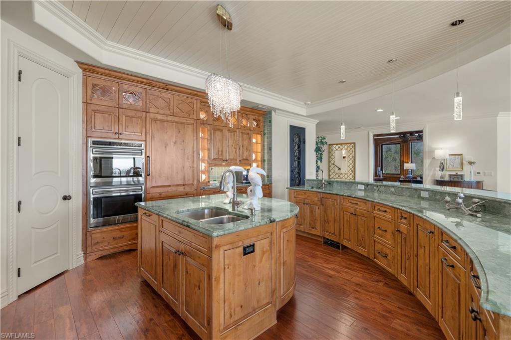 METES AND BOUNDS - Residential