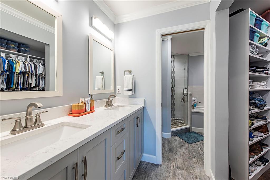 GOLDEN GATE ESTATES - Residential