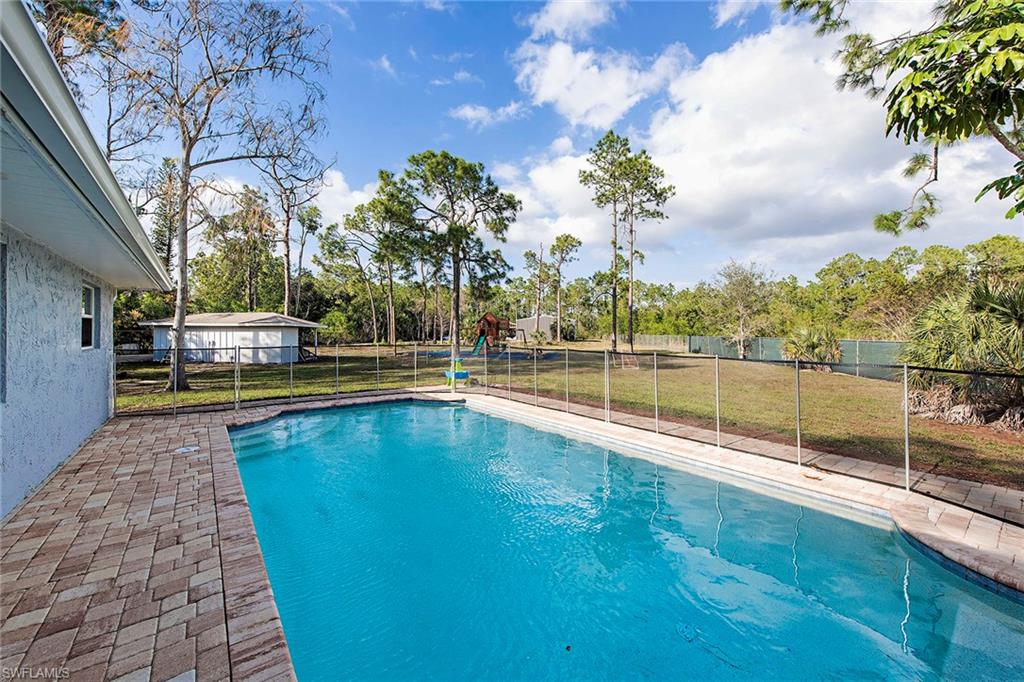 GOLDEN GATE ESTATES - Residential