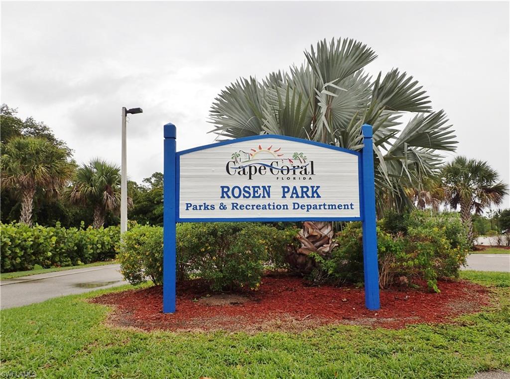 CAPE CORAL - Residential