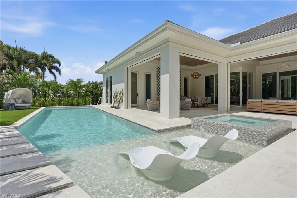 PARK SHORE - Residential