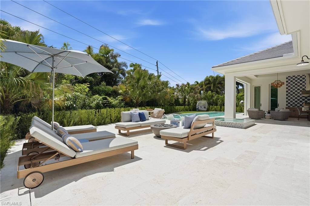 PARK SHORE - Residential