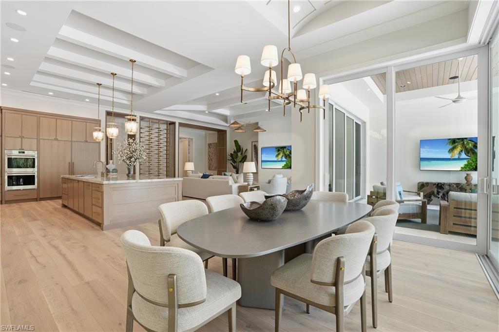 PARK SHORE - Residential