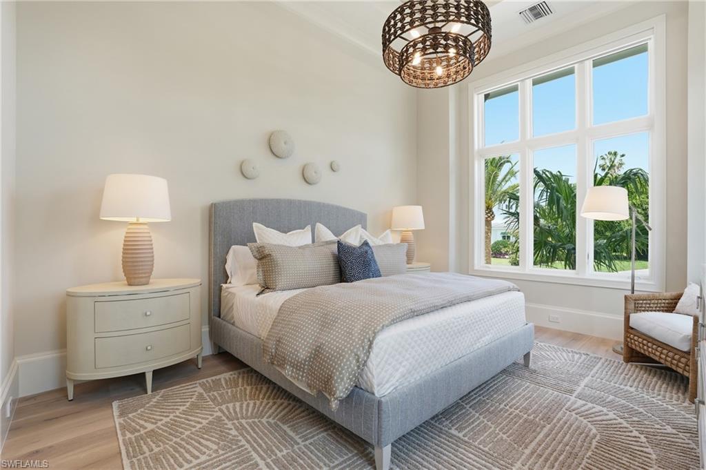 PARK SHORE - Residential