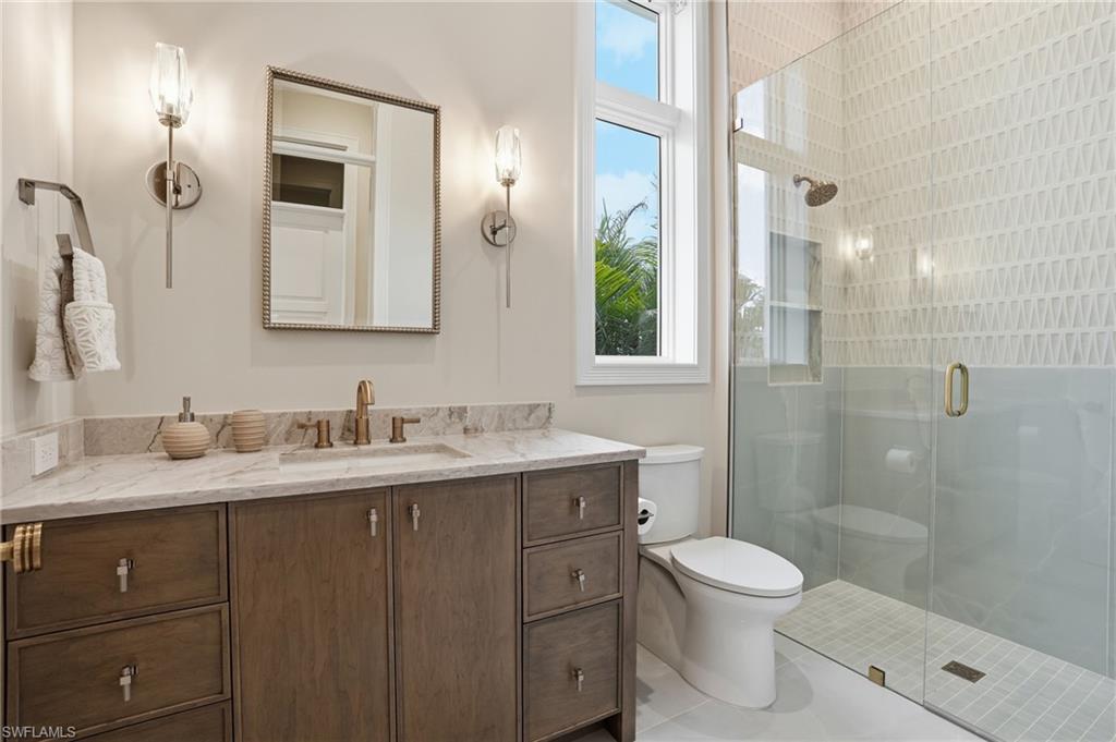 PARK SHORE - Residential