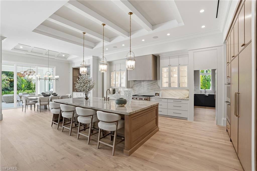 PARK SHORE - Residential