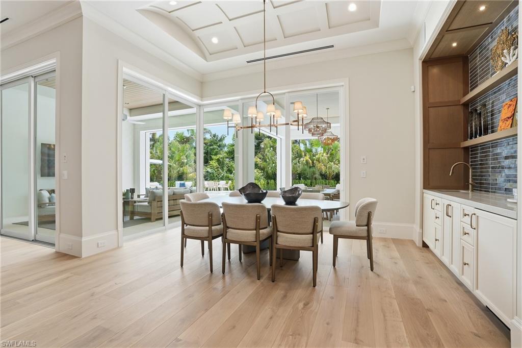 PARK SHORE - Residential