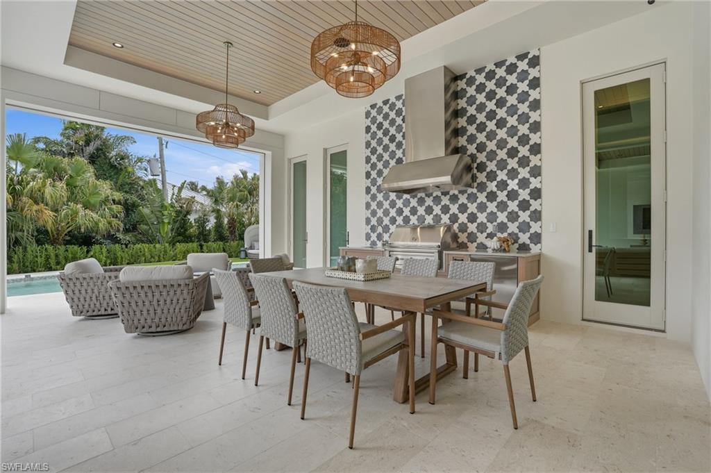 PARK SHORE - Residential