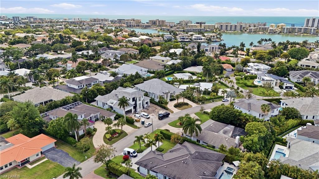 PARK SHORE - Residential