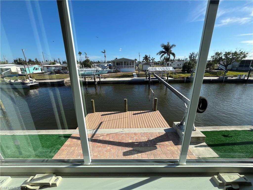 FLAMINGO BAY - Residential