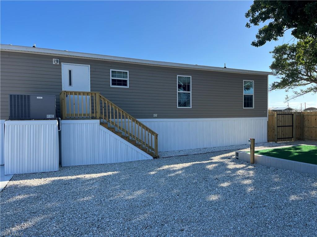 FLAMINGO BAY - Residential