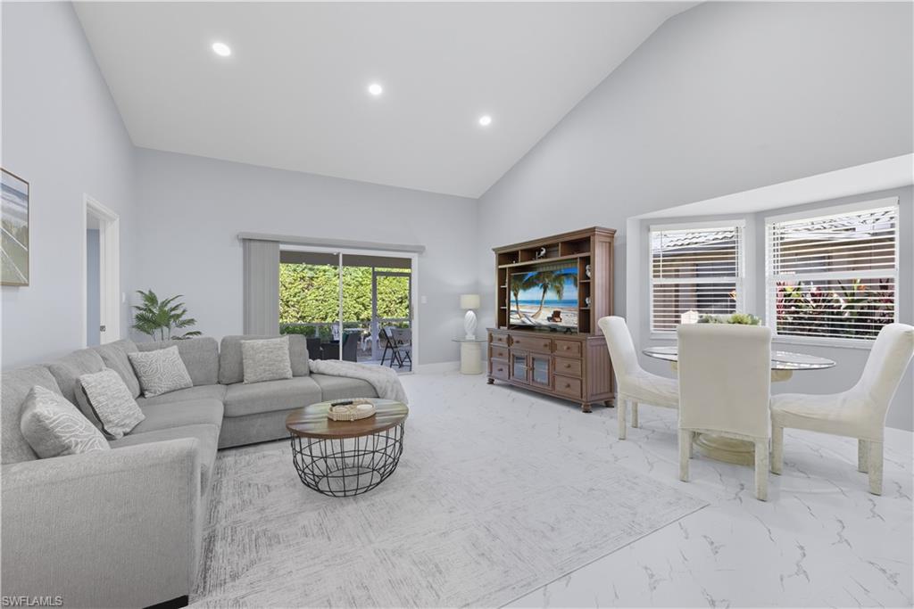 WORLD TENNIS CENTER - Residential Lease