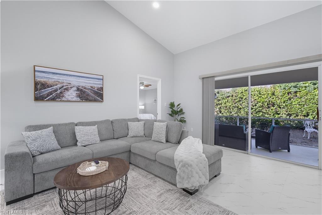 WORLD TENNIS CENTER - Residential Lease