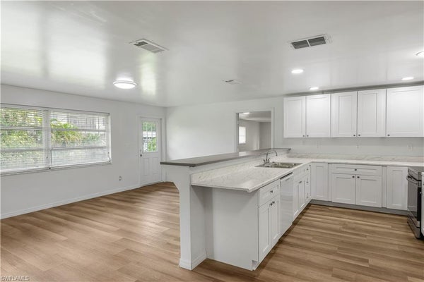 27255 BELLE RIO DR, BONITA SPRINGS, FL 34135 - Image c4e34718ef1c76012b5a2a2f20491d39/2163474547