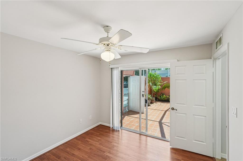 QUAIL WOODS COURTYARDS - Residential