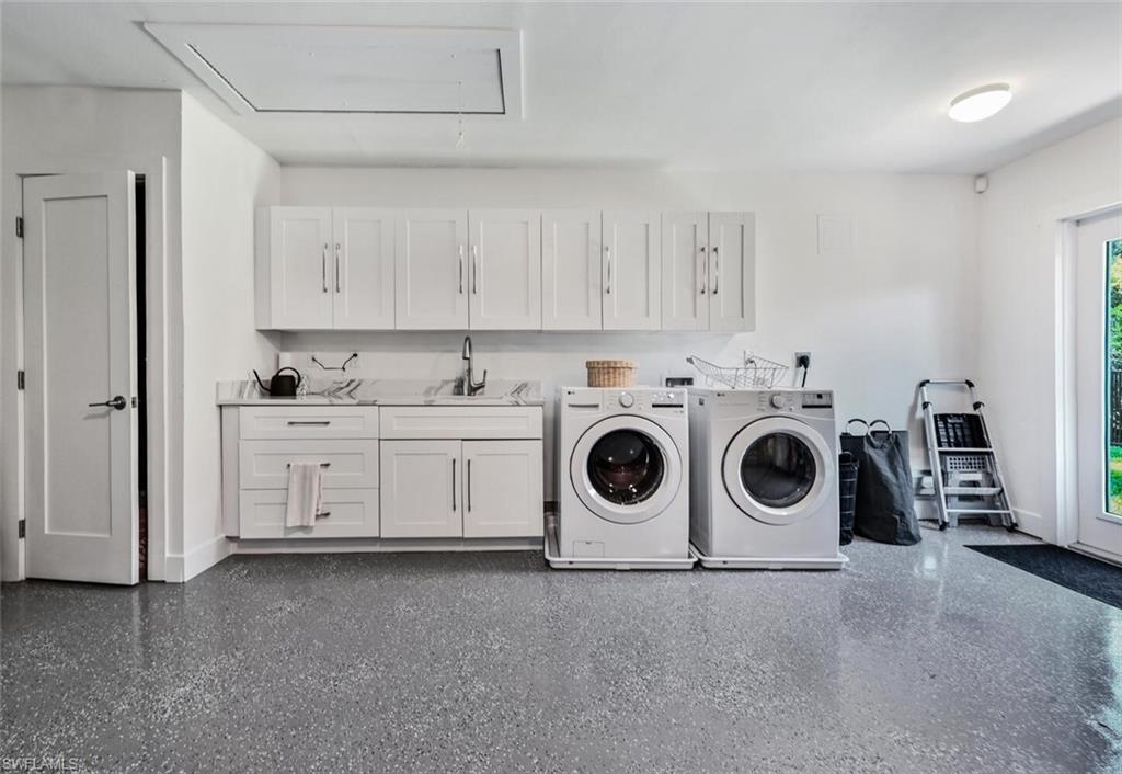 PARK SHORE - Residential