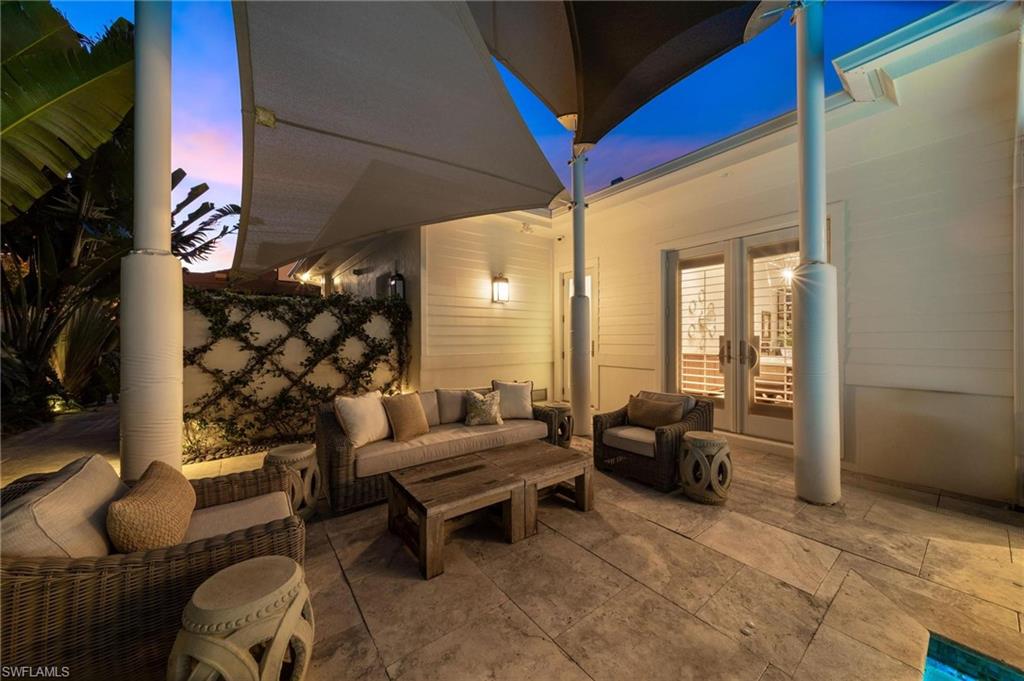 OLDE NAPLES - Residential