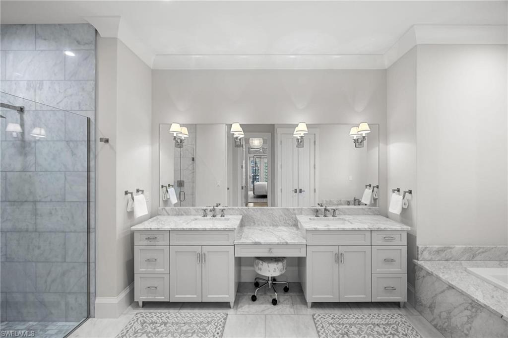 OLDE NAPLES - Residential