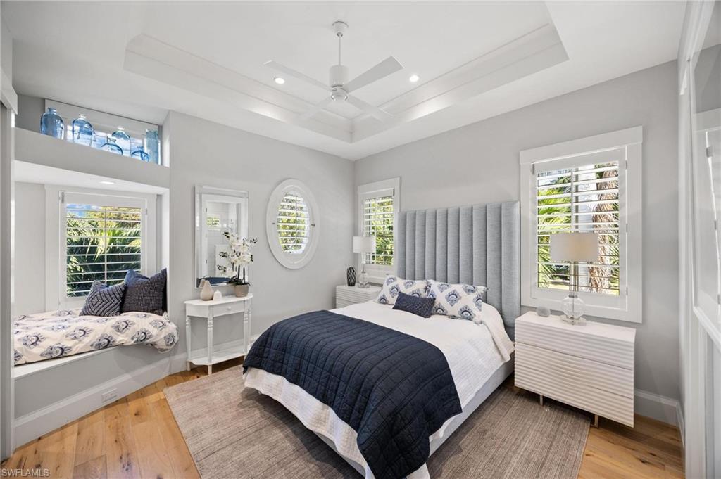 OLDE NAPLES - Residential