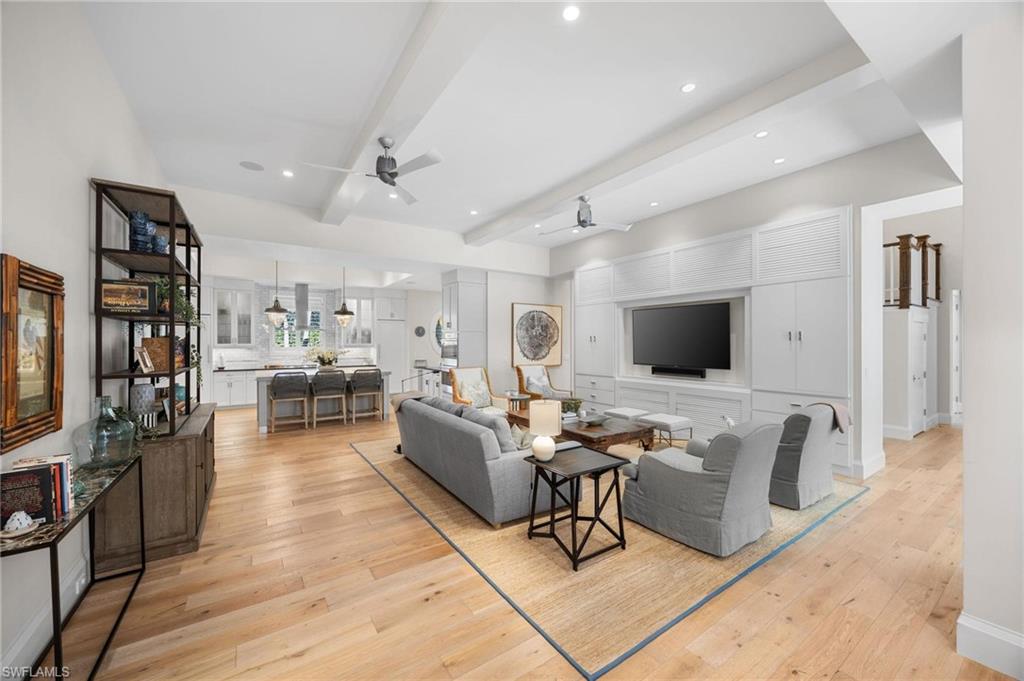 OLDE NAPLES - Residential