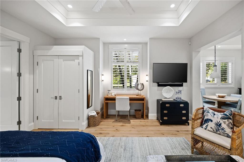 OLDE NAPLES - Residential