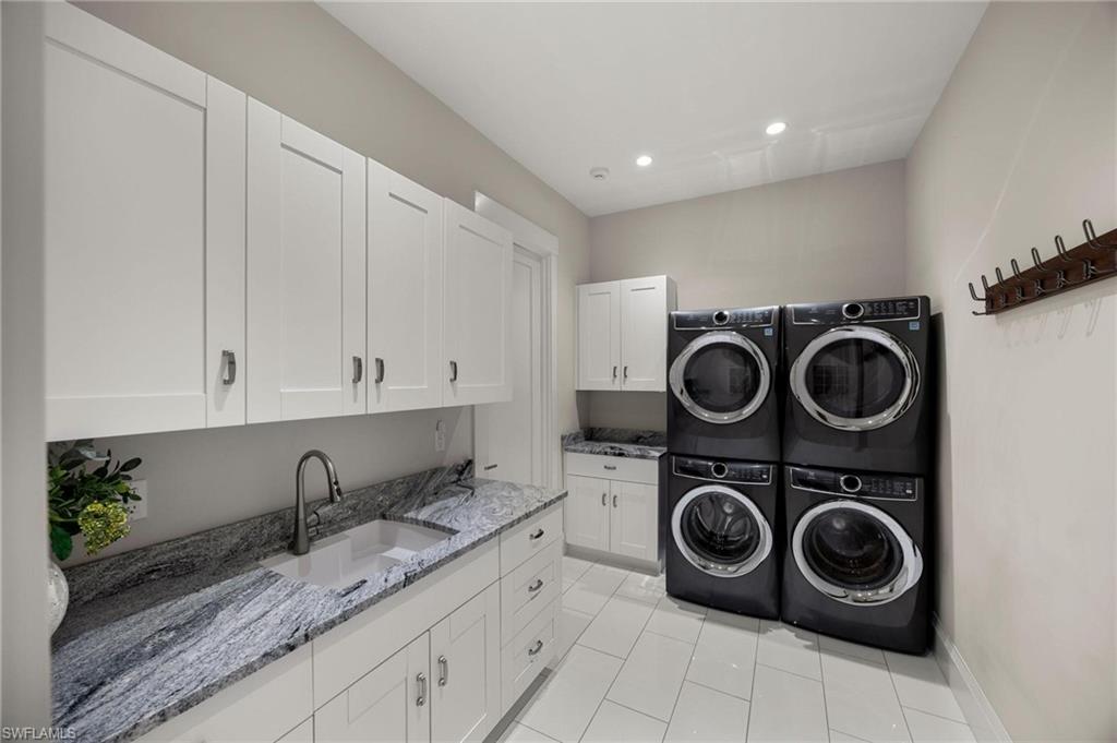 OLDE NAPLES - Residential