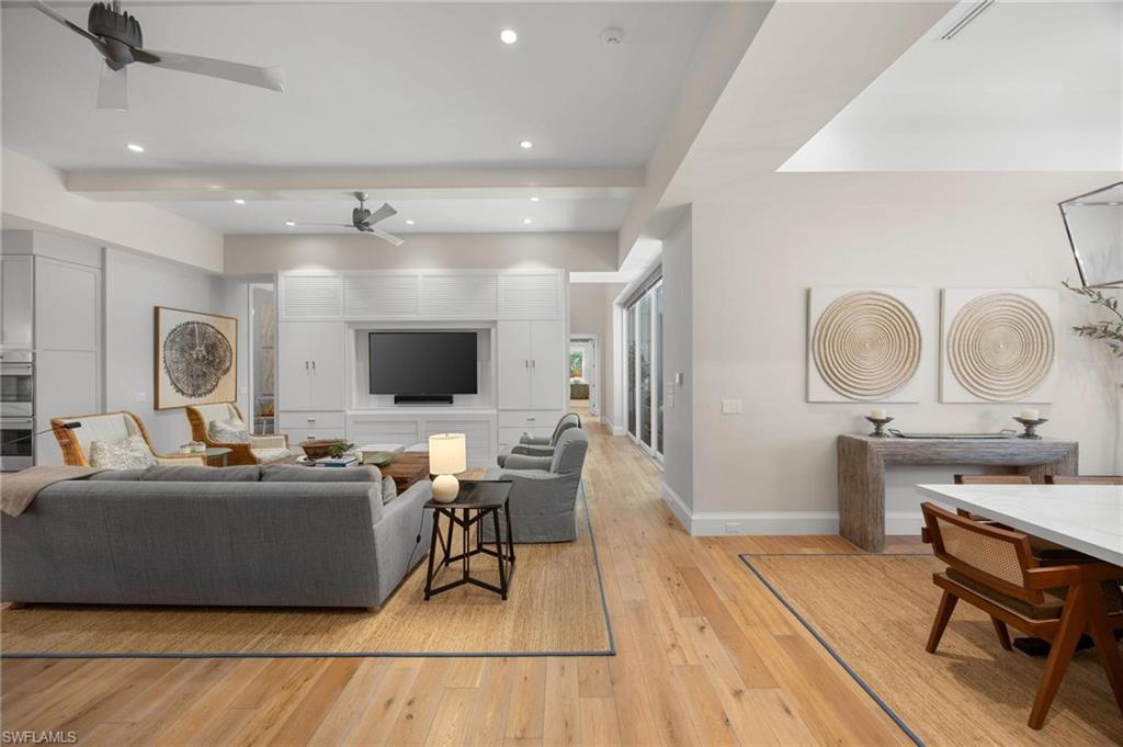 OLDE NAPLES - Residential