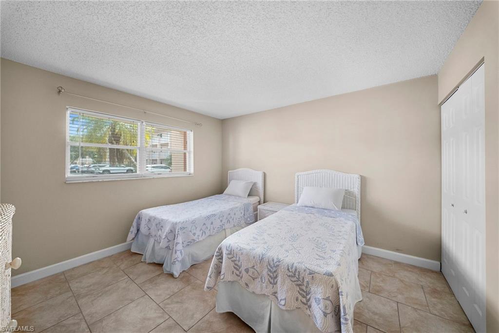 TURTLE LAKE GOLF COLONY - Residential