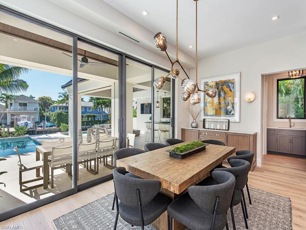 AQUALANE SHORES - Residential