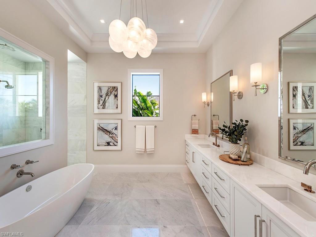 AQUALANE SHORES - Residential