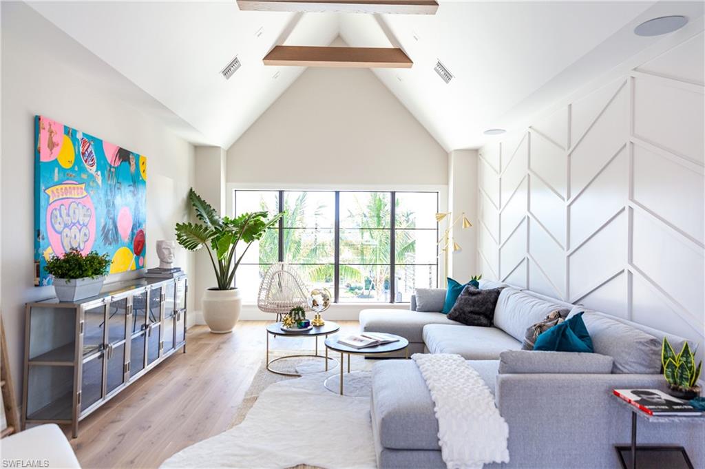 AQUALANE SHORES - Residential