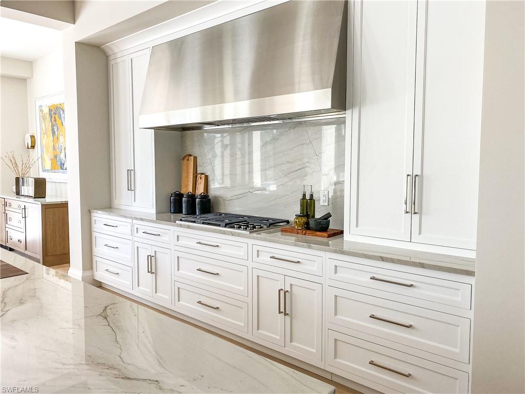 AQUALANE SHORES - Residential