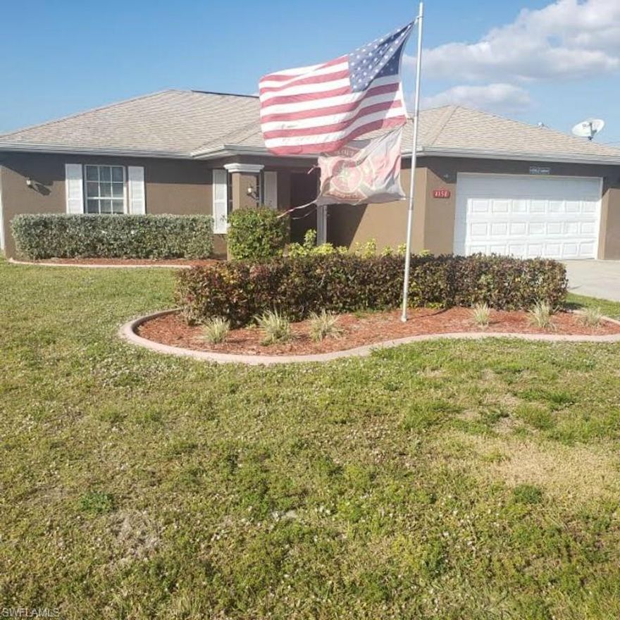 SPLIT BEDROOM PLAN WITH TWO WALK IN CLOSETS IN MASTER AND DUEL SINKS IN BATH,  THE DEN HAS DOORS AND WINDOW AND COULD BE BEDROOM OR OFFICE. HURRICANE IMPACT WINDOWS. CORNER LOT. READY TO GO.  ONLY MINUTES FROM 41 WITHOUT GOING OVER BRIDGES. SCREENED AND ROOFED PORCH.   JACK AND JILL BATH BETWEEN TWO BEDROOMS. TILE IN ALL ROOMS INCLUDING CLOSETS.