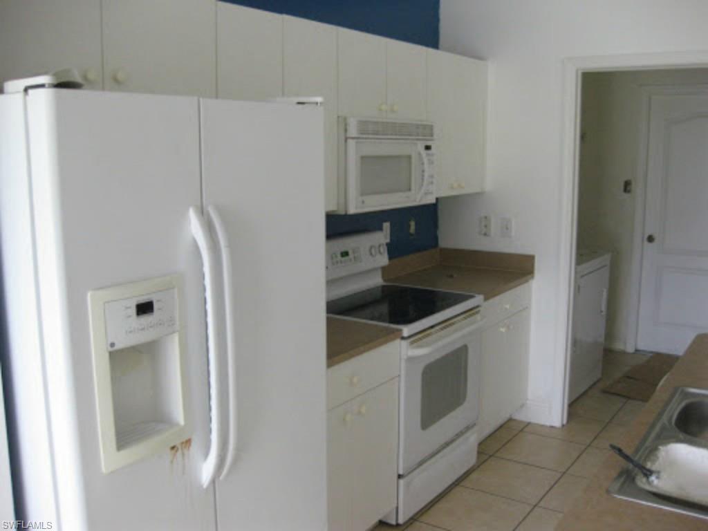 GATOR CIRCLE - Residential