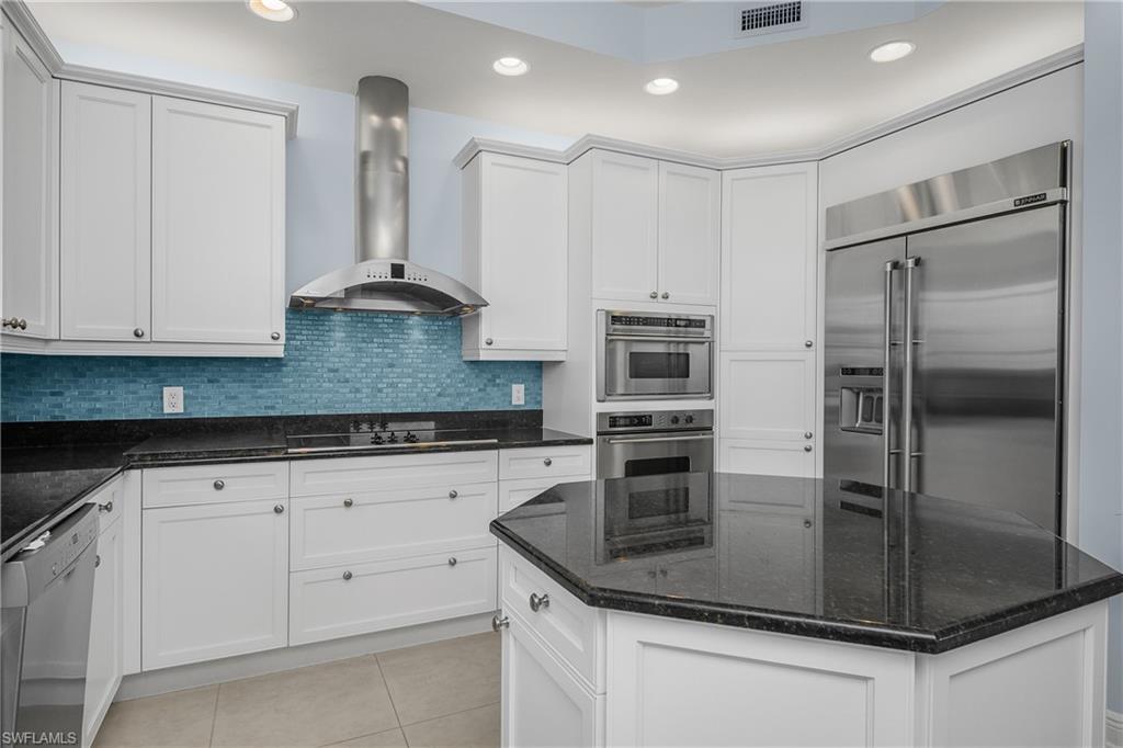 NEVIS AT COVE TOWERS - Residential