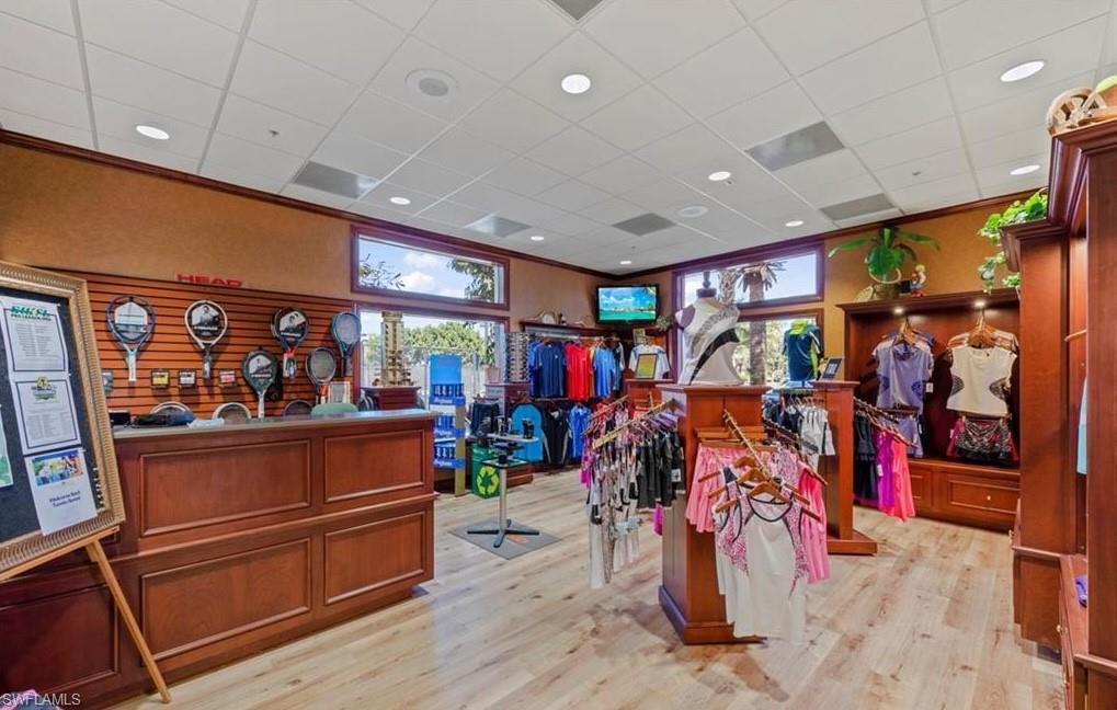 GARDEN LAKES - Residential Lease