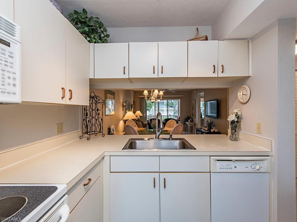 OLDE SOUTH VIEW GARDENS - Residential