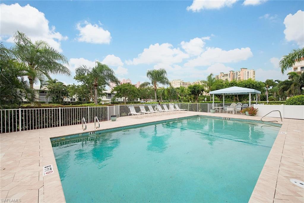 OLDE SOUTH VIEW GARDENS - Residential