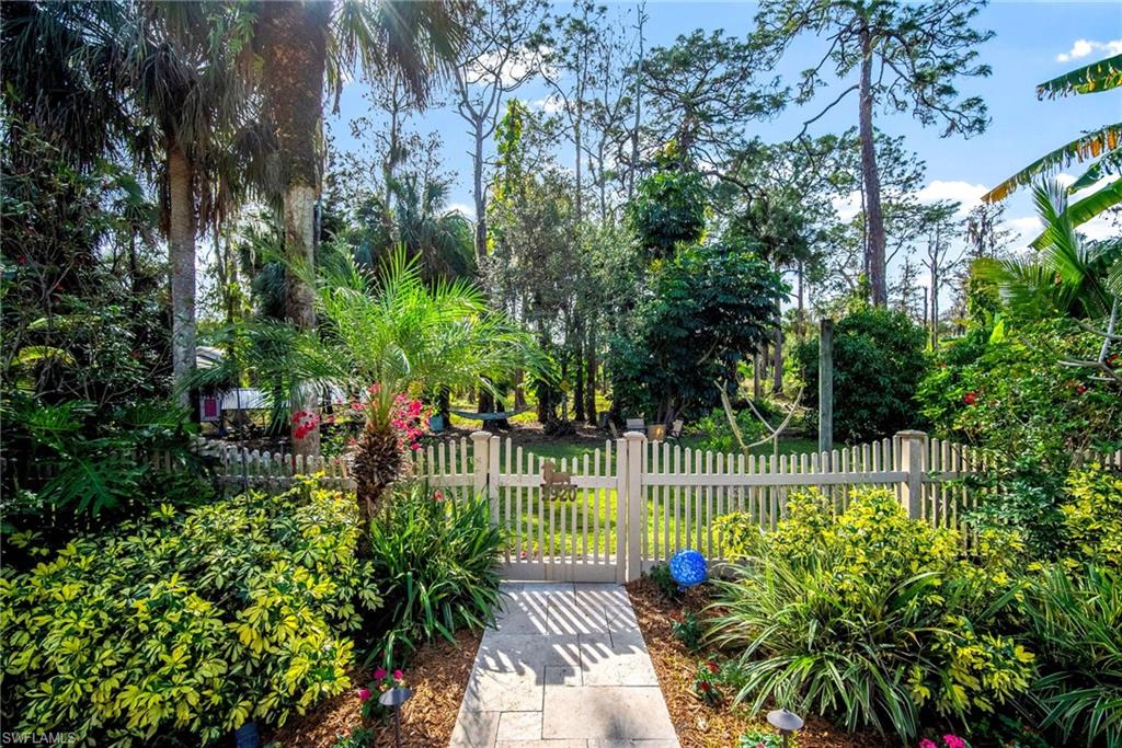 LOGAN WOODS - Residential