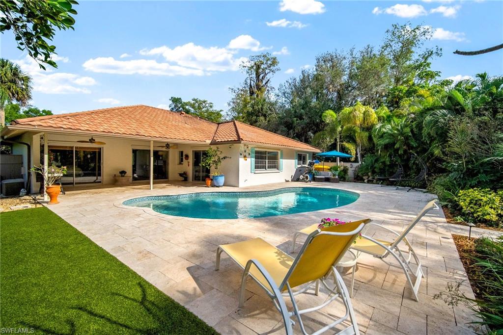 LOGAN WOODS - Residential