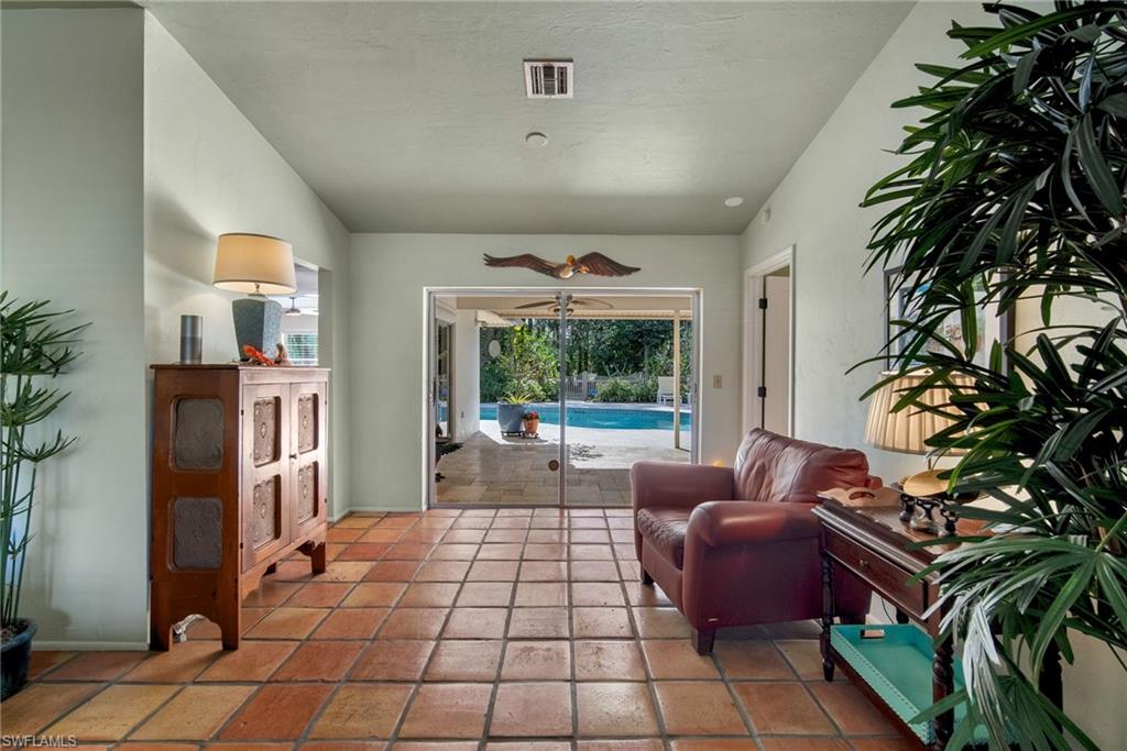 LOGAN WOODS - Residential