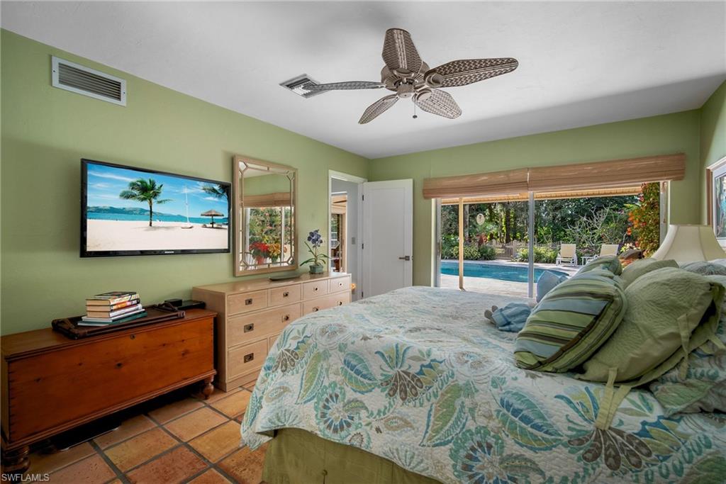 LOGAN WOODS - Residential