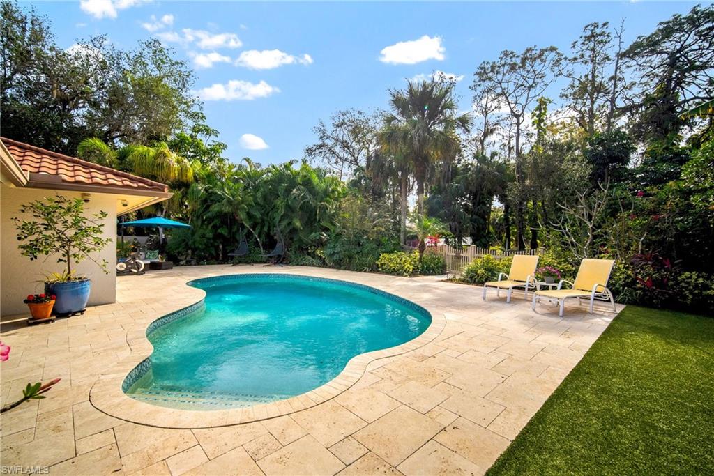 LOGAN WOODS - Residential