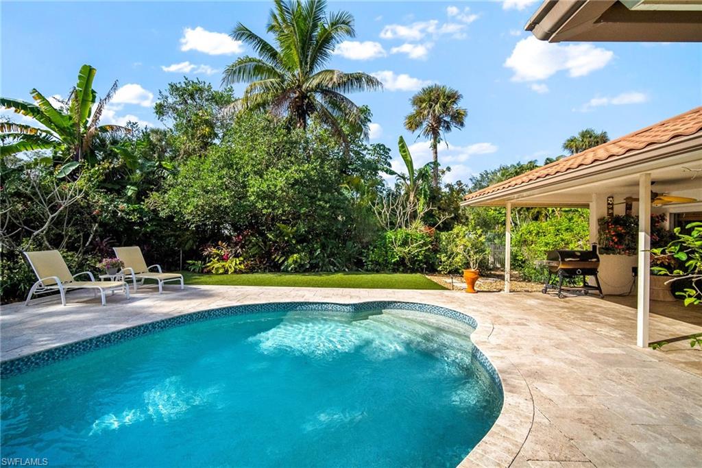 LOGAN WOODS - Residential