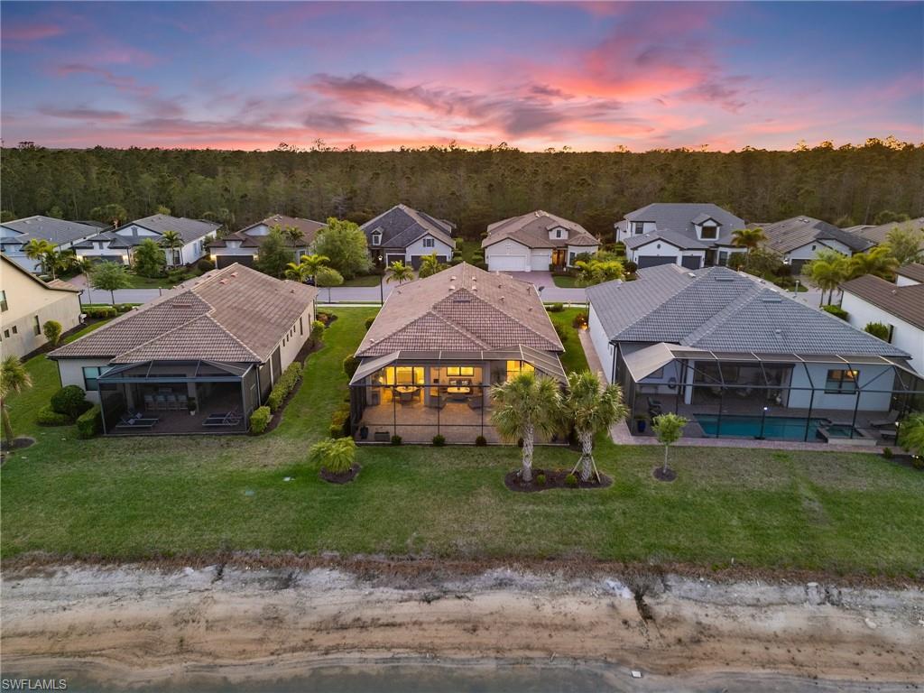 WINDING CYPRESS - Residential