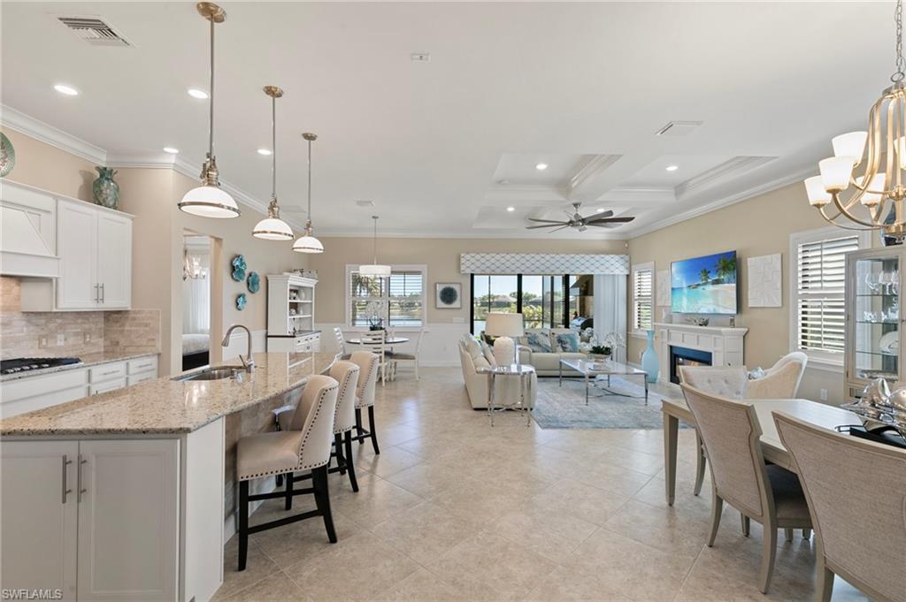 WINDING CYPRESS - Residential